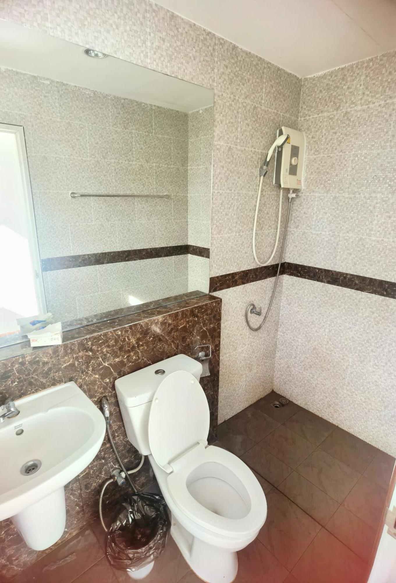 Yyk Holiday Rooms Ban Khlong Krang Екстер'єр фото